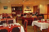 Hotel Ében ホテル　イ-ベンのレストランはブダペストのレストランの中でも素晴らしいお料理を提供しております