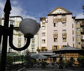 シシホテルブダペスト、ブダペストの中心部に安い部屋 - Sissi Hotel Budapest - ブダペストの中心にある安いホテル